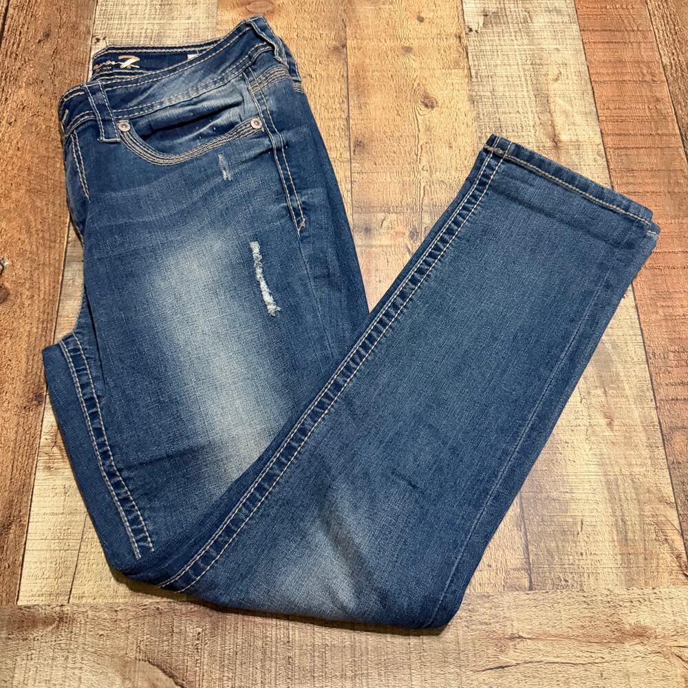 Seven7 Women's Medium Wash Denim Slim Straight Jeans Sz 10 Slight Distress